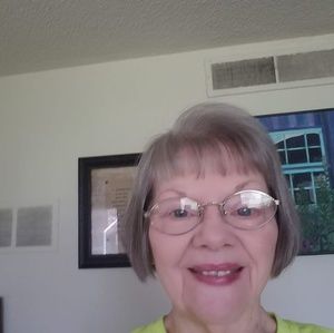 Meet your Posher, Jackie